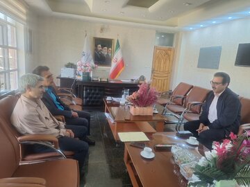 عزم اداره کل ارشاد لرستان و شرکت نمایشگاه‌های استان برای احیای صنعت نشر