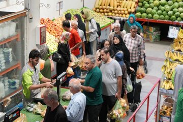 فعالیت بازارهای میوه و ترهبار نیمه وقت شد/ فعالیت میادین از این تاریخ به سابق باز میگردد