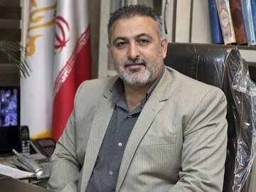 مجید حسن زاده شهردار کومله از بازسازی و تجهیزات پارک بهارنارنج کومله خبر داد