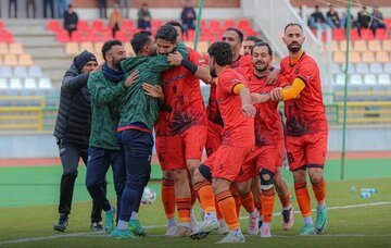 مس شهربابک به لیگ برتر رسید و پرچم کرمان را در بالاترین سطح فوتبال برافراشت
