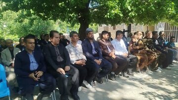 همایش گردشگری و توانمندسازی جوامع محلی در روستای دزلی سروآباد برگزار شد