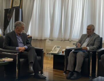 پیگیری مطالبات بزرگ فرهنگی کرمان در دیدار با وزیر فرهنگ
