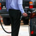آخرین وضعیت توزیع بنزین در جایگاههای سوخت؛ اقدام عجیب برخی از مردم