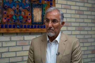 اقتصاد ایران جنگی، سیاست‌گذاری همچنان عادی / هشدار راغفر درباره تداوم شوک‌درمانی