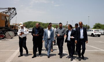 بازدید دادستان عمومی و انقلاب کیش از گمرکات منطقه آزاد