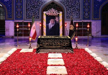برگزاری مراسم چهلم امام شهید در بندرعباس
