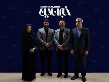حضور شهردار شهرکرد در دفتر خبرگزاری خبرآنلاین استان چهارمحال وبختیاری