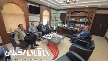 فرماندار شهرستان لنگرود در نشست با مدیرکل کمیته امداد گیلان مطرح کرد؛
سه اولویت لنگرود برای توانمندسازی مددجویان و توسعه اشتغال