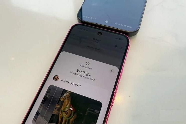 قابلیت جدید گوگل شبیه AirDrop اپل است؛ فقط گوشیها را به هم نزدیک کنید