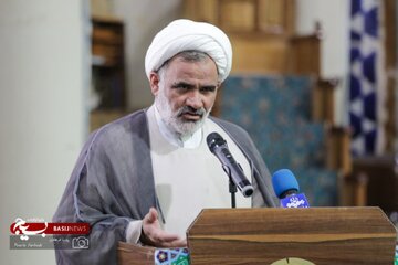 مقاومت فعال و دیپلماسی هوشمندانه، دشمن را به زانو درمیآورد/نباید به مقاومت، دفاع و دیپلماسی نگاه تکبعدی داشت