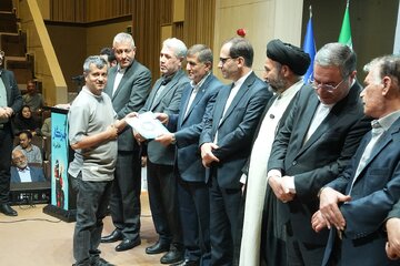 موفقیت خبرنگار خبرگزاری خبرآنلاین در جشنواره فرصتهای سرمایهگذاری آذربایجانغربی