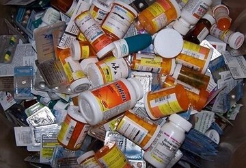 کشف و ضبط داروهای سقط جنین و مخدر در فارس