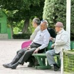 ۴۰ درصد بازنشستگان مستاجرند/ ساخت مسکن ارزان قیمت با اولویت بازنشستگان در دستور کار است + جزییات