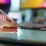 آیفون تاشو اپل و یک قلم مرموز؛ نمایشگر شکننده مانع اصلی است