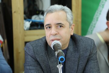 انتقاد عضو هیات نمایندگان اتاق کرمان از سیاست رفع تعهد ارزی/ بازار رسمی صادرات کوچکتر شده است