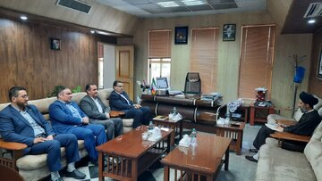 بررسی مسائل و چالشهای ثبتی و حقوقی در دیدار مدیرکل ثبت اسناد و املاک با رئیس کل دادگستری استان چهارمحال وبختیاری