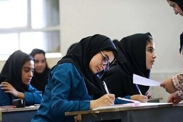 بیش از ۱۹ هزار دانشآموز زنجانی وارد مقطع متوسطه اول شدند