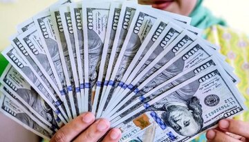 قیمت بازگشایی دلار و انواع ارزها در ۱۱ شهریور ۱۴۰۵/ تکان قیمتی دلار عجیب شد + جدول
