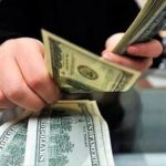 قیمت بازگشایی دلار و انواع ارزها در ۱۲ شهریور ۱۴۰۵/ تکان قیمت دلار سنگین شد + جدول