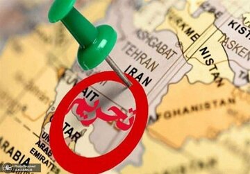 محاصره اقتصادی تعیینکنندهتر از تحریمهاست/ حریری: فساد اقتصادی تهدیدی بزرگتر از دشمن خارجی است/ نباید اجازه دهیم رجزخوانیها ذهن ما را درگیر کند