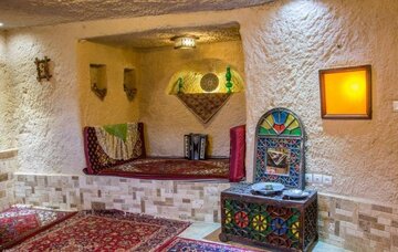 کافههای فارس میتوانند احیاکننده سنتهای کهن شیراز باشند