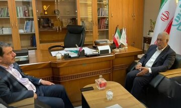 گلایه حسنپور از طولانیشدن ترخیص کالا/ تسریع در فرآیندهای استاندارد خواسته فعالان اقتصادی کرمان