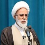 انتقاد امام جمعه کرمانشاه: استان را با فشارهای پشت‌پرده اداره نکنید