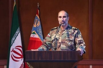 بازدید فرمانده نیروی زمینی ارتش از آمادگاه و بیمارستان نظامی کرمان