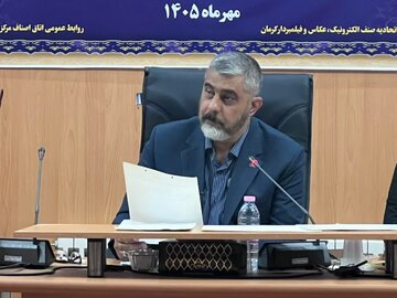 به علت تخلفات صنفی ۸۲ پروانه کسب در بازار موبایل کرمان باطل شد