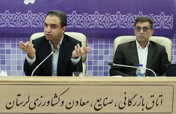 تمام مدارس کشور به شبکه پرسرعت فیبر نوری متصل می شوند