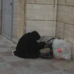دو ماه زندگی شبانه‌روزی یک زن بی سرپرست در تقی آباد رباط‌کریم/ بهزیستی رسیدگی کند