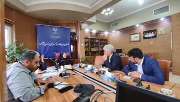دیدار مدیرکل امور عشایر لرستان با رئیس سازمان مدیریت و برنامهریزی استان
