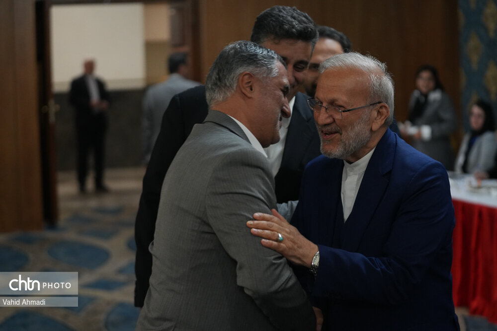 نخستین گردهمایی هماندیشی مجمع عالی البرزنشینان با رویکرد توسعه گردشگری برگزار شد