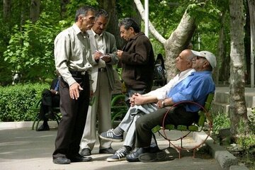 وزیر کار: شرایط کشور سخت است، اما با توجه به ایستادگی مردم ایران، تاکنون برنده جنگ بودهایم