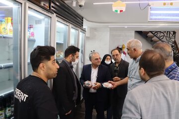 کمبودی در تأمین فرآورده‌های پروتئینی سمنان وجود ندارد؛ توزیع مرغ منجمد با نرخ مصوب آغاز شد